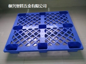 塑料卡板箱廠家教您如何去購買好的塑料卡板?-