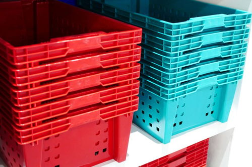 塑料卡板箱選購全攻略 從材質到尺寸的全面指南